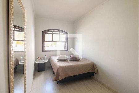 39_photo/94ce5432f7.6bc6d6e3d41508d6-ATLAS-fe262ea5-77c7-41b4-8a2a-33368ae1a447.jpg de casa à venda com 4 quartos, 225m² em Jardim Dracena, São Paulo