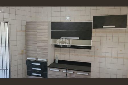 11_photo/94ce5433bf.dc8bbd111761e841-ATLAS-94b0b309-11b6-4b65-817f-6e666bccbdf2.jpg de casa à venda com 3 quartos, 170m² em Jardim das Esmeraldas, Taboão da Serra