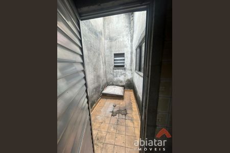 2_photo/94ce54352d.7a69ff73eb43ff8d-ATLAS-390a35fb-1a05-41f0-9f48-5beaae38e19a.jpg de casa à venda com 2 quartos, m² em Jardim Luísa, São Paulo