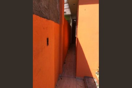 23_photo/94ce543601.cd7d3ac3bc6a3033-ATLAS-759e3461-10d6-4590-98ac-e24336c010bc.jpg de casa à venda com 1 quarto, 80m² em Jardim das Esmeraldas, São Paulo