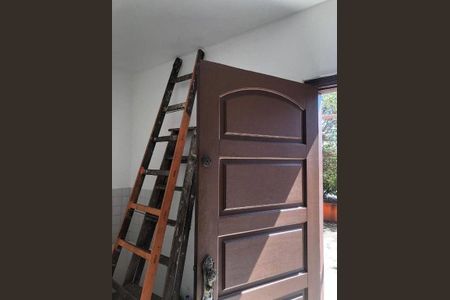 11_photo/94ce543601.cd7d3ac3bc6a3033-ATLAS-7ad31655-ef30-4ac1-9a4e-405edb874710.jpg de casa à venda com 1 quarto, 80m² em Jardim das Esmeraldas, São Paulo