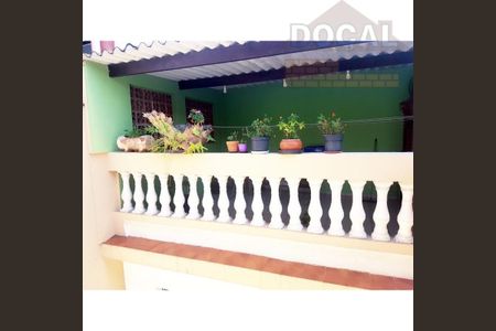 3_photo/94ce5436e9.0dba02f6e03a3679-ATLAS-1d94f365-58e6-4e07-9db1-ffa8e684b35f.jpg de casa à venda com 3 quartos, 71m² em Jardim Ouro Preto, Taboão da Serra