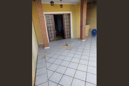 9_photo/94ce543717.d505c9d9834fda44-ATLAS-df7baef9-469f-48f2-8365-e43c2c8ed498.jpg de casa à venda com 3 quartos, 141m² em Jardim Santa Rosa, Taboão da Serra