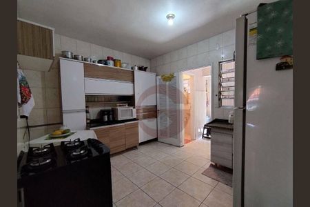 11_photo/94ce5437d3.7a37549eceeba21f-ATLAS-44990073-be4c-4ce1-814c-65ed04740dec.jpg de casa à venda com 3 quartos, 100m² em Jardim Monte Alegre, Taboão da Serra