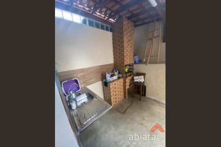 7_photo/94ce543a1b.a2ec5fd31aee7f32-ATLAS-0939cc67-0aaf-46a0-b3c8-662a0603d8ec.jpg de casa à venda com 3 quartos, 146m² em Parque Assuncao, Taboão da Serra