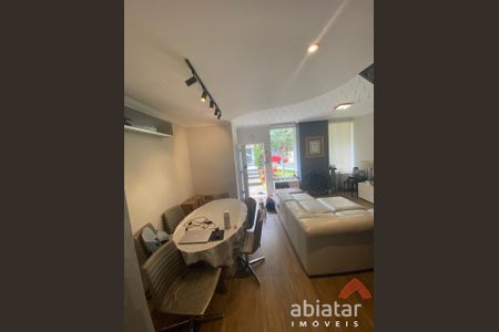 8_photo/94ce543a1b.a2ec5fd31aee7f32-ATLAS-4bf2462e-686f-4e25-9e88-22a5f8516869.jpg de casa à venda com 3 quartos, 146m² em Parque Assuncao, Taboão da Serra