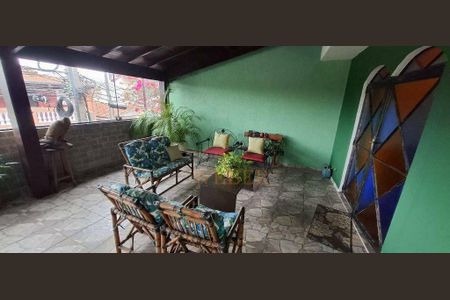 15_photo/94ce543acd.1d0d827e26d2d819-ATLAS-cf8f1996-a99e-4e89-9d38-66a7538001c0.jpg de casa à venda com 3 quartos, 179m² em Jardim Santa Terezinha, Taboão da Serra