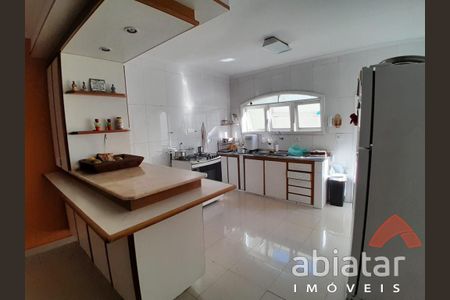 7_photo/94ce543bbb.f0d80e315d5f746a-ATLAS-34757ca7-bdf0-42eb-8307-ccb82b865e35.jpg de casa à venda com 4 quartos, m² em Parque Assuncao, Taboão da Serra