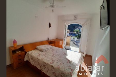 11_photo/94ce543bbb.f0d80e315d5f746a-ATLAS-65c89cf6-a29d-4357-86f4-7d38eb77d95b.jpg de casa à venda com 4 quartos, m² em Parque Assuncao, Taboão da Serra