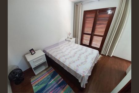 10_photo/94ce543bc7.f2c8c659ffa0a6bc-ATLAS-17a01bf6-2e5b-48ea-9b74-bc7334c3e1f8.jpg de casa à venda com 3 quartos, 106m² em Parque Assuncao, Taboão da Serra