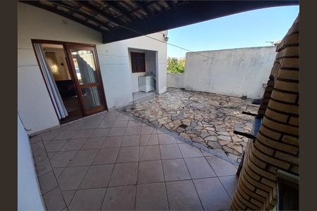 9_photo/94ce543bc7.f2c8c659ffa0a6bc-ATLAS-40d738c2-88ba-4544-b0c8-e041add9d362.jpg de casa à venda com 3 quartos, 106m² em Parque Assuncao, Taboão da Serra