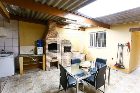 37_photo/94ce543d99.cbac4b0532efd0a4-ATLAS-888ec9d2-a662-4a90-9bc4-cc7bd360963e.jpg de casa à venda com 2 quartos, 125m² em Jardim Maria Rosa, Taboão da Serra