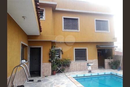 10_photo/94ce543da1.cba9474eaf1c4fd4-ATLAS-afbd5267-e108-4250-9f6b-55427bcbf77e.jpg de casa à venda com 6 quartos, 239m² em Jardim Maria Rosa, Taboão da Serra