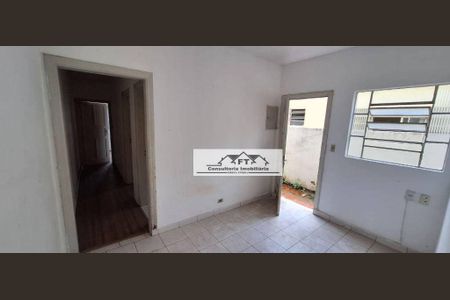 3_photo/94ce543dbb.b8a9f91cb517b5ed-ATLAS-1c6d4708-4c66-4e37-a644-8590033c4ba2.jpg de casa à venda com 4 quartos, 78m² em Jardim Maria Rosa, Taboão da Serra