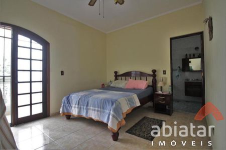 19_photo/94ce543e39.d6d3034fc2b7f547-ATLAS-5f1ff939-21be-4c23-aaa6-094367e5430a.jpg de casa à venda com 3 quartos, m² em Chácara Agrindus, Taboão da Serra
