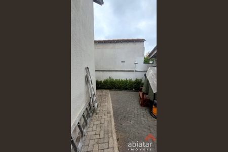 9_photo/94ce543e6d.962b654315f2094e-ATLAS-cc302e06-828e-4df3-8864-2672fa0eb70d.jpg de casa à venda com 2 quartos, 90m² em Jardim Maria Rosa, Taboão da Serra
