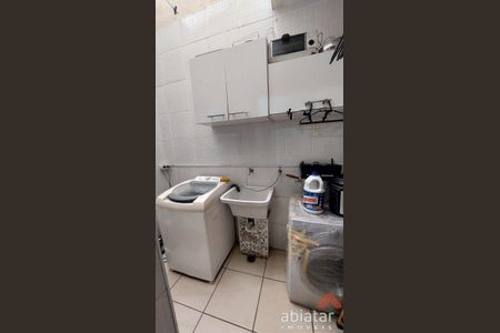 1_photo/94ce543e6d.962b654315f2094e-ATLAS-ec8d3c5a-4bb7-4222-9bc9-26353ebe6aba.jpg de casa à venda com 2 quartos, 90m² em Jardim Maria Rosa, Taboão da Serra