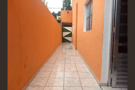 4_photo/94ce543fff.7b3cda3f5b128f1b-ATLAS-89e6d909-2cb9-49f9-b683-29015260caed.jpg de casa à venda com 3 quartos, 125m² em Chácara Agrindus, Taboão da Serra