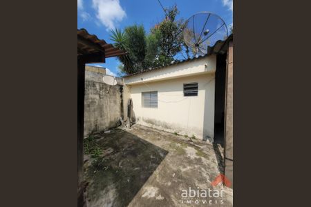 5_photo/94ce544305.c3b9fb60c1df5c5a-ATLAS-13e0a95d-3bec-49d8-8548-a324d9aba2da.jpg de casa à venda com 2 quartos, 60m² em Jardim Pedro Goncalves, Taboão da Serra