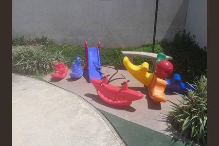 10_photo/94ce544805.dd36eae811456584-ATLAS-778d92c2-e740-42cb-992e-9ece08dfb445.jpg de apartamento para alugar com 2 quartos, 50m² em Jardim Monte Alegre, Taboão da Serra