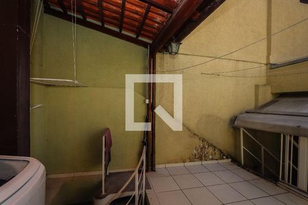 45_photo/94ce5449d9.1ec89c7cbdfc8b9a-ATLAS-22cd7e67-59fd-476a-a147-01779b956cd7.jpg de casa à venda com 3 quartos, 95m² em Jardim Monte Alegre, Taboão da Serra