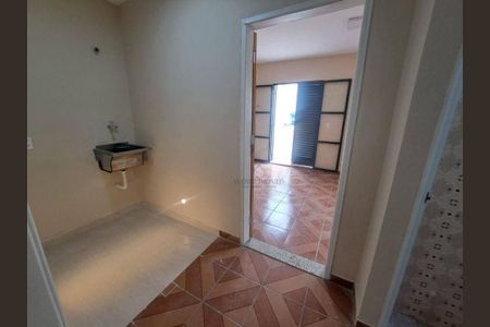 38_photo/94ce544a5f.831e71ea232a0959-ATLAS-7109dd19-1b17-4687-9a4e-78192ce2f990.jpg de casa para alugar com 2 quartos, 140m² em Jardim Rosa Maria, São Paulo