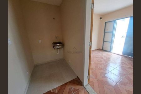 18_photo/94ce544a5f.831e71ea232a0959-ATLAS-782e022d-d3b5-4fd2-9e71-10fa8c49e24b.jpg de casa para alugar com 2 quartos, 140m² em Jardim Rosa Maria, São Paulo