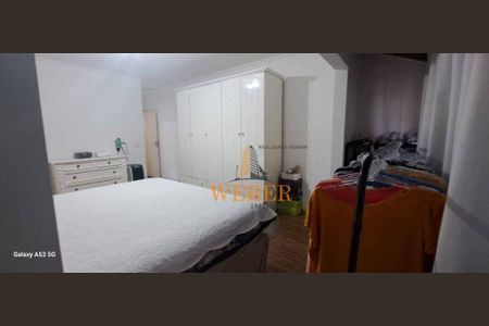 2_photo/94ce544c25.50dcffd0bfa00027-ATLAS-2fe5a4a2-b986-4b49-8da5-b502ff242cdb.jpg de casa à venda com 4 quartos, 228m² em Jardim São Jorge, Taboão da Serra