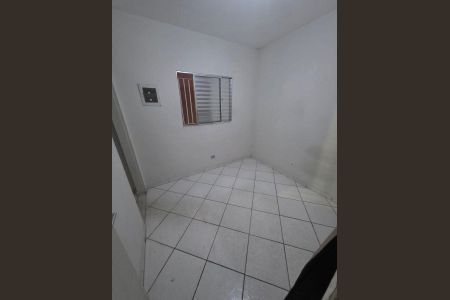 5_photo/94ce544e2d.8a89dcb0f3fd7f25-ATLAS-6601d7f9-b779-4f71-a070-a90140810e96.jpg de casa para alugar com 2 quartos, 80m² em Parque Monte Alegre, Taboão da Serra