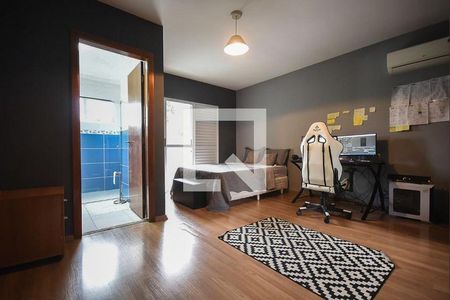 8_photo/94ce544f21.364cdb59f22b30dd-ATLAS-95af709d-48ca-410a-921d-2fb9824efa7d.jpg de casa à venda com 4 quartos, 380m² em Parque Monte Alegre, Taboão da Serra