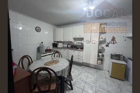 3_photo/94ce54502b.6fe88814f58c8792-ATLAS-0c845fd3-bbf5-4ef5-8b05-e81db158ba5f.jpg de casa à venda com 4 quartos, 205m² em Parque Monte Alegre, Taboão da Serra