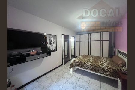 12_photo/94ce54502b.6fe88814f58c8792-ATLAS-ea3d31dc-e8e7-4877-93ab-06a8c3f632eb.jpg de casa à venda com 4 quartos, 205m² em Parque Monte Alegre, Taboão da Serra