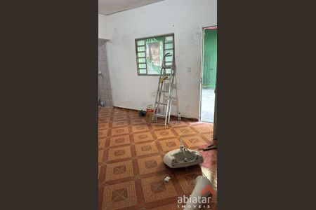 11_photo/94ce5450a5.d267d2baa391c237-ATLAS-cfb383e3-fe7d-4987-b422-9b2fda9c60fc.jpg de casa para alugar com 1 quarto, m² em Parque das Cigarreiras, Taboão da Serra