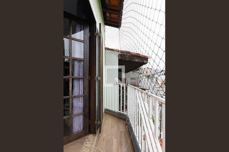 11_photo/94ce5451c9.ab41e4e09fc2bc48-ATLAS-7174e1c0-0f47-4a28-946c-c04bcd03fb66.jpg de casa à venda com 3 quartos, 121m² em Parque Monte Alegre, Taboão da Serra