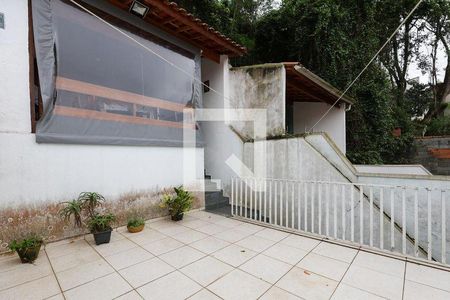 44_photo/94ce5451c9.ab41e4e09fc2bc48-ATLAS-84051344-76f3-4283-bcc8-cd2c5fbd5b3f.jpg de casa à venda com 3 quartos, 121m² em Parque Monte Alegre, Taboão da Serra