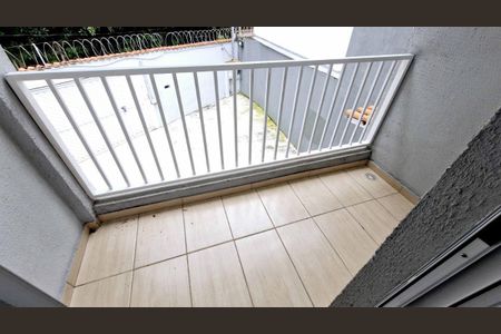 2_photo/94ce5451cd.290d6b33d5ad8dc1-ATLAS-0d9ae55e-27e7-4d3b-92fc-b15792503437.jpg de casa à venda com 3 quartos, 118m² em Jardim America, Taboão da Serra