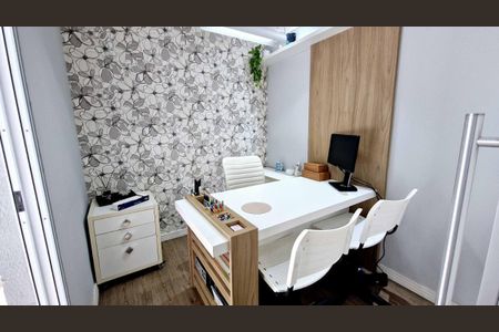 35_photo/94ce5451cd.290d6b33d5ad8dc1-ATLAS-594bc2f2-b3f6-4d3e-bfec-51acc3d2bb81.jpg de casa à venda com 3 quartos, 118m² em Jardim America, Taboão da Serra