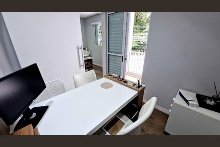 37_photo/94ce5451cd.290d6b33d5ad8dc1-ATLAS-5e5fa6e9-efa1-4a00-a196-e1d729c3bf3c.jpg de casa à venda com 3 quartos, 118m² em Jardim America, Taboão da Serra