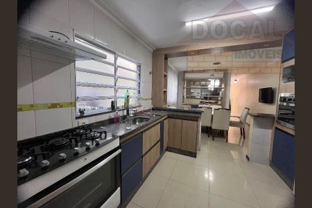 4_photo/94ce5455d7.1ec89c7cbdfc8b9a-ATLAS-2a8e0d5b-7208-4086-b923-a79fae0a49bf.jpg de casa à venda com 3 quartos, 150m² em Parque das Cigarreiras, Taboão da Serra