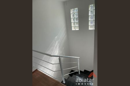 2_photo/94ce5456d5.ba3e4f1a03d92c8a-ATLAS-ca5ff5e4-1c6e-49fd-b3c9-93c7a947e34f.jpg de casa de condomínio à venda com 3 quartos, 220m² em Cidade Intercap, Taboão da Serra