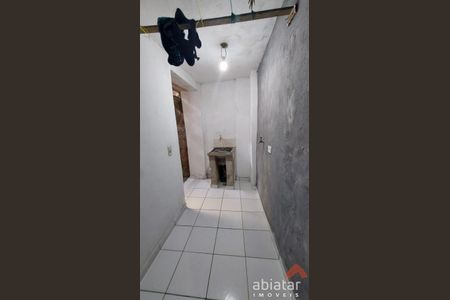 10_photo/94ce545783.5b12b8003dd60bb3-ATLAS-e47f5d75-e4aa-4563-a027-3fff8a038201.jpg de casa à venda com 2 quartos, 80m² em Jardim Mirna, Taboão da Serra