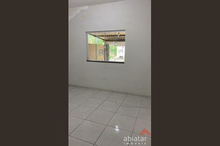 5_photo/94ce5459a9.3c20d05746a6d1b7-ATLAS-18b9d6ea-700b-4120-bc2b-ca68885dc551.jpg de casa à venda com 3 quartos, m² em Jardim Mirna, Taboão da Serra