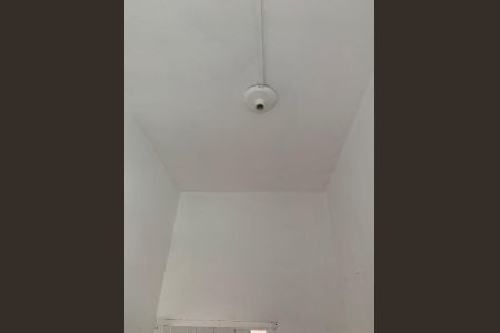 9_photo/94ce5459b5.2589b1fd00b31c34-ATLAS-24cf8715-2f7c-4e2a-af09-e3a437fed2f9.jpg de casa à venda com 1 quarto, 97m² em Jardim Mirna, Taboão da Serra