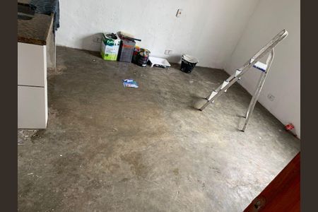 10_photo/94ce5459b5.2589b1fd00b31c34-ATLAS-2b1ceb1d-30c9-4f8e-9f10-29bc44e6b975.jpg de casa à venda com 1 quarto, 97m² em Jardim Mirna, Taboão da Serra