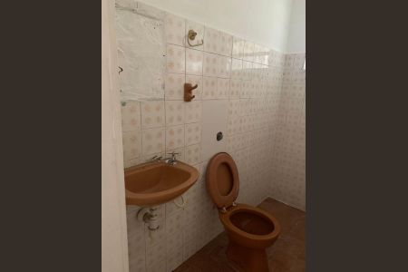 17_photo/94ce5459b5.2589b1fd00b31c34-ATLAS-527e96da-c76e-472d-8c4f-17a3ad52e5ab.jpg de casa à venda com 1 quarto, 97m² em Jardim Mirna, Taboão da Serra