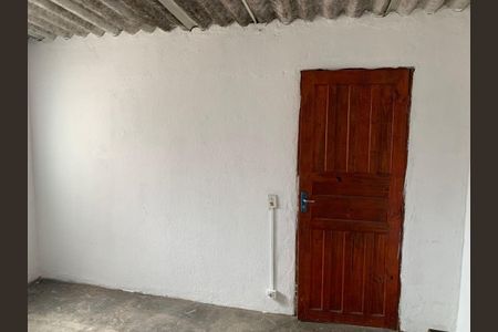 31_photo/94ce5459b5.2589b1fd00b31c34-ATLAS-e9a99be8-9e9f-4869-92f3-5c207077845d.jpg de casa à venda com 1 quarto, 97m² em Jardim Mirna, Taboão da Serra