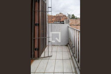 3_photo/94ce545a4f.b530766e35808669-ATLAS-2db4eac8-1265-40b5-bd53-26e0f508b8a3.jpg de casa à venda com 3 quartos, 127m² em Cidade Intercap, Taboão da Serra