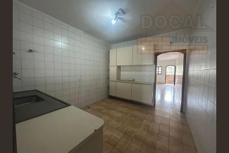 4_photo/94ce545b39.6bc6d6e3d41508d6-ATLAS-26edb0d2-8e19-4b67-8a14-96440b43dbd4.jpg de casa à venda com 2 quartos, 80m² em Cidade Intercap, Taboão da Serra