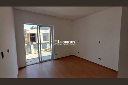 2_photo/94ce545c09.ceff8192393c33de-ATLAS-12d2a315-9c7b-4dca-aef4-97cc7193fc7f.jpg de casa à venda com 3 quartos, 103m² em Jardim Mirna, Taboão da Serra