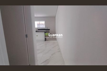 7_photo/94ce545c09.ceff8192393c33de-ATLAS-39cd123c-97b0-413d-a549-2bc6d5a1fd4a.jpg de casa à venda com 3 quartos, 103m² em Jardim Mirna, Taboão da Serra